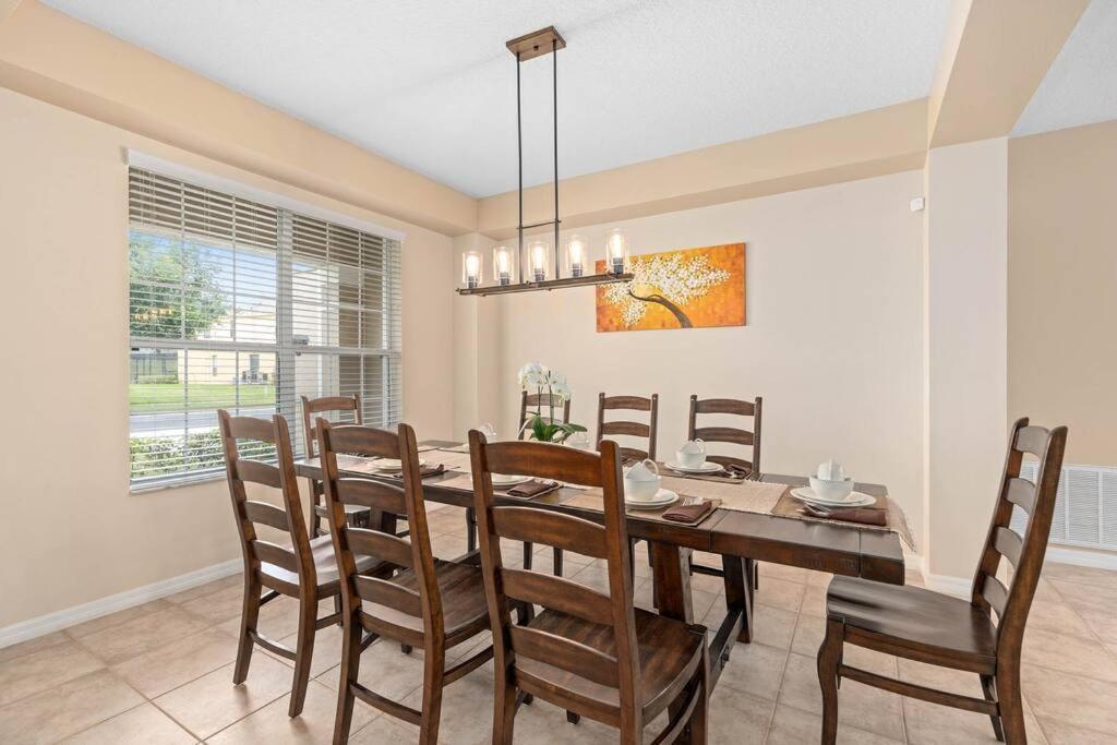 Lakeview W/8 Bedroom 5 Kingsuite 3 Miles To Disney Kissimmee Eksteriør bilde